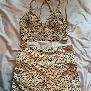 Workout set only worn a few times,